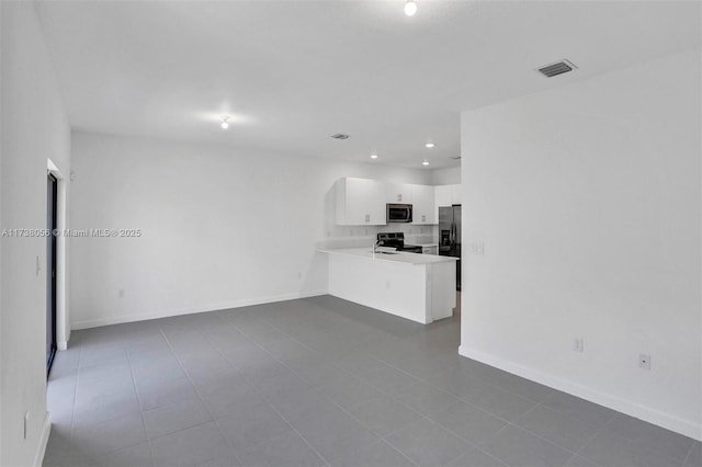 view of unfurnished living room