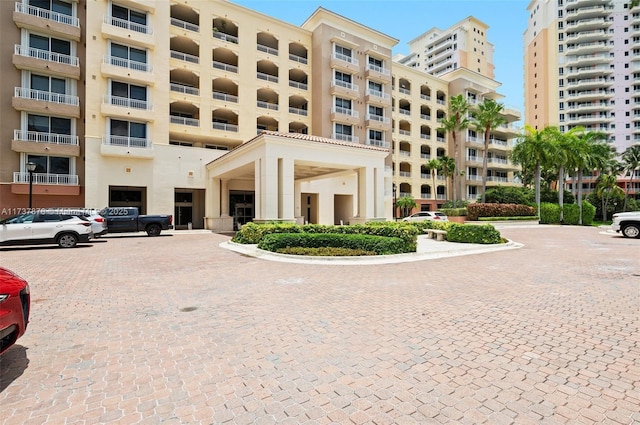 765 Crandon Blvd Unit 407, Key Biscayne, FL 33149 - view of apartment building / complex with uncovered parking
