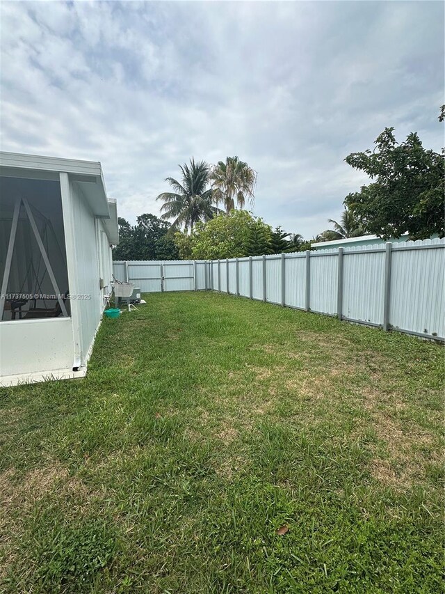 15310 Jackson Dr, Homestead, FL 33033 - view of yard