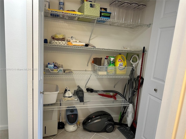 143 Oakridge J 143, Deerfield Beach, FL 33442 - view of storage area