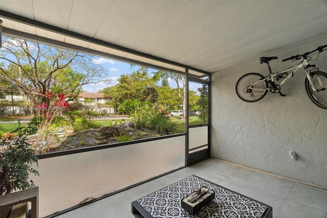 view of sunroom / solarium