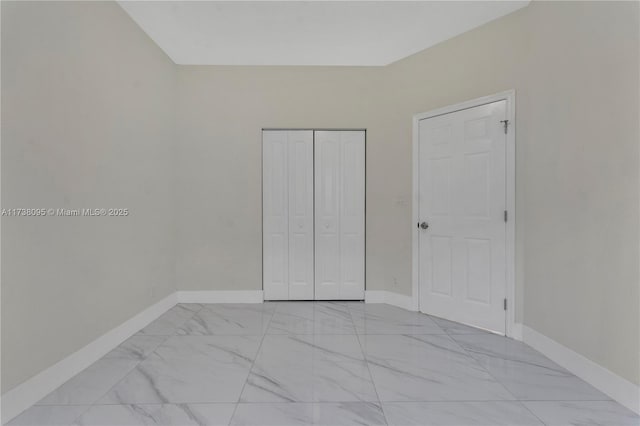 bedroom featuring a closet