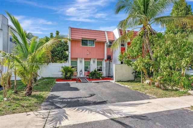 view of front of home