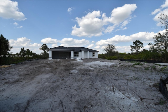 view of front of home with an attached garage