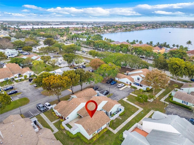 bird's eye view featuring a water view