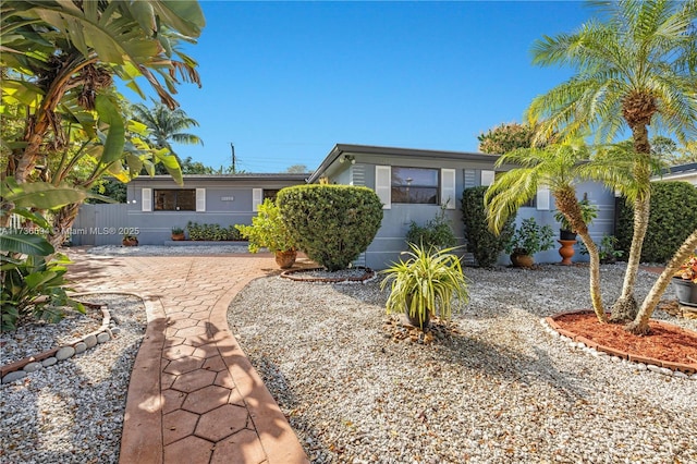 12890 NE Miami Ct, North Miami, FL 33161 - photo 2