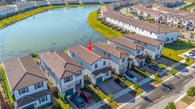 bird's eye view featuring a water view