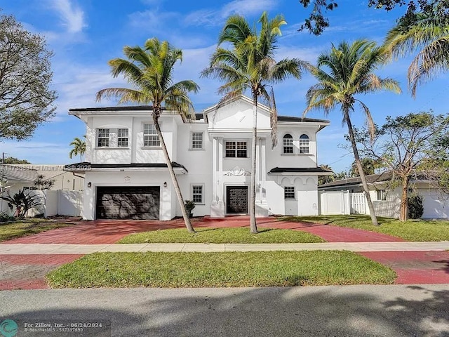 view of front of home featuring a garage