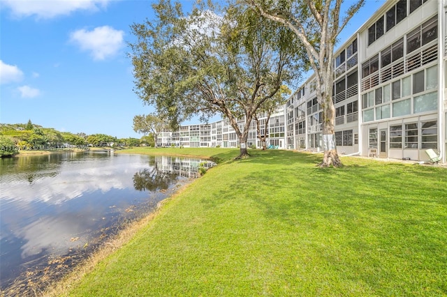 3011 Islewood D 3011, Deerfield Beach, FL 33442 - view of water feature