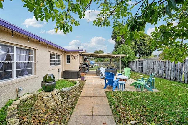 view of yard featuring a patio