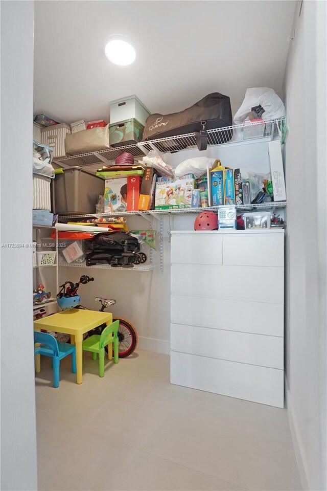 1155 Brickell Bay Dr Unit 704, Miami, FL 33131 - view of storage