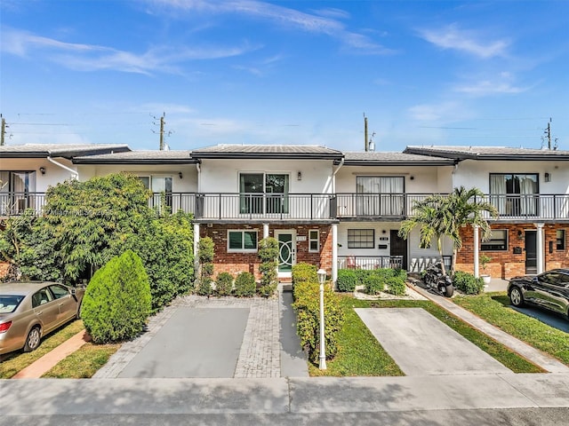 view of townhome / multi-family property