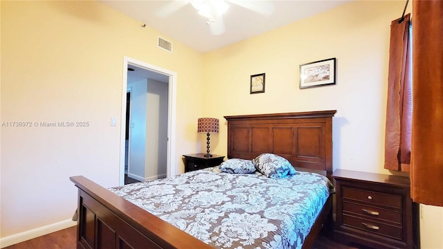 bedroom featuring ceiling fan