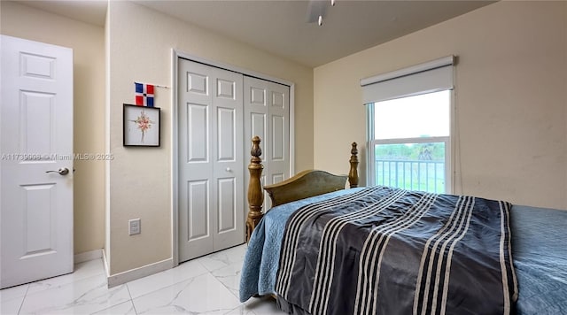 bedroom with a closet