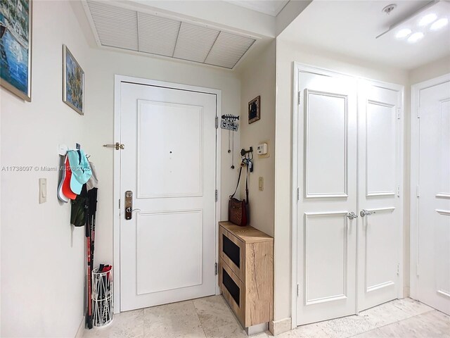 3400 SW 27th Ave Unit 302, Miami, FL 33133 - view of doorway