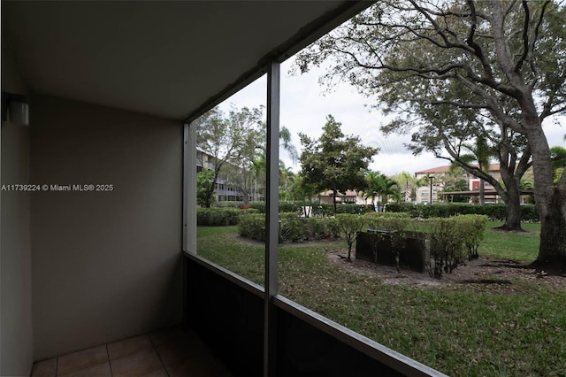 view of sunroom / solarium