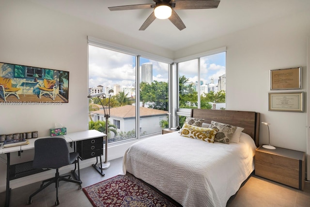 bedroom with ceiling fan