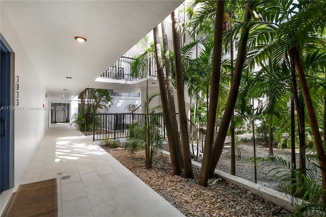 101 Ocean Lane Dr Unit 1017, Key Biscayne, FL 33149 - view of patio featuring a balcony