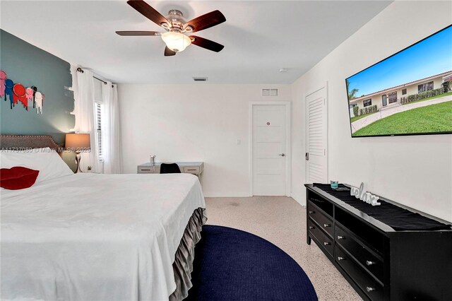 bedroom featuring ceiling fan