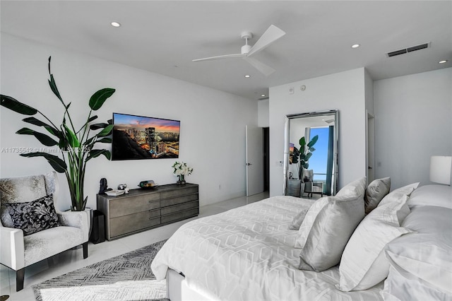 bedroom with ceiling fan