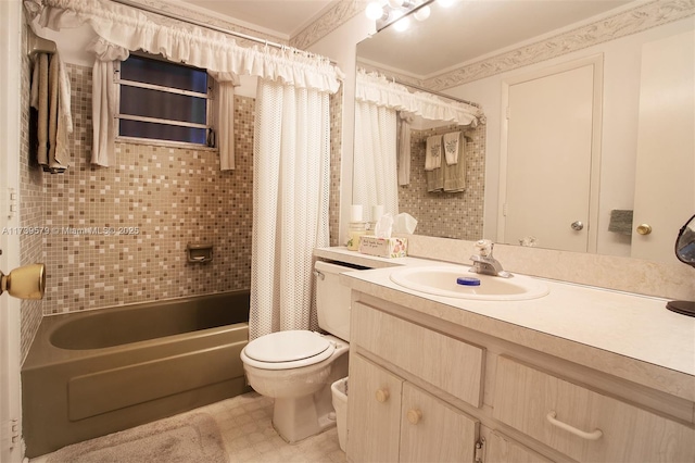 full bathroom featuring shower / tub combo with curtain, vanity, and toilet