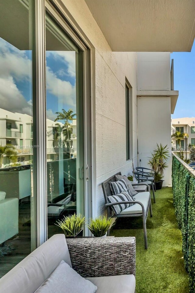 2138 Van Buren St Unit 606, Hollywood, FL 33020 - view of property