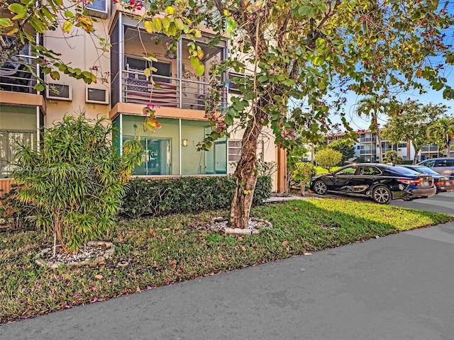 16900 NE 14th Ave Unit 115, Miami, FL 33162 - view of home's exterior with stucco siding