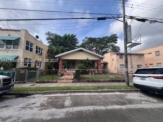 view of front of home