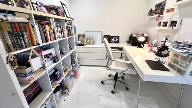 19707 Turnberry Way Unit 10L, Aventura, FL 33180 - view of tiled office