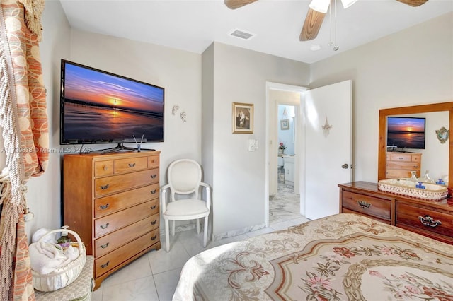 bedroom featuring ceiling fan