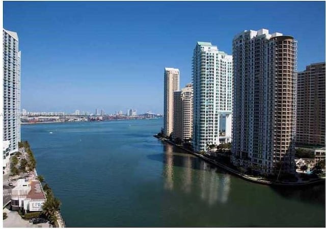 200 Biscayne Boulevard Way Unit 4904, Miami, FL 33131 - water view with city skyline