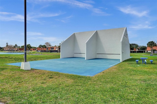 view of outdoor structure