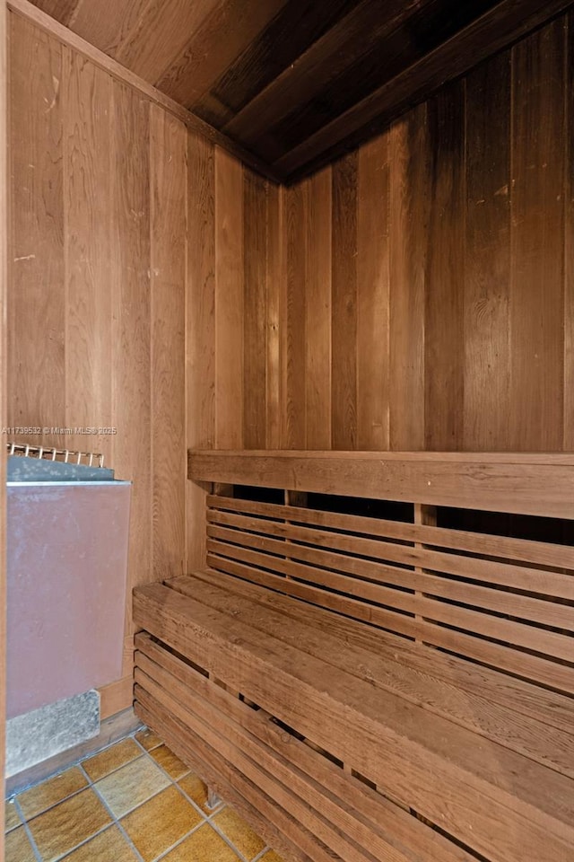 view of sauna / steam room