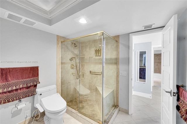 full bathroom featuring visible vents, a shower stall, toilet, and ornamental molding