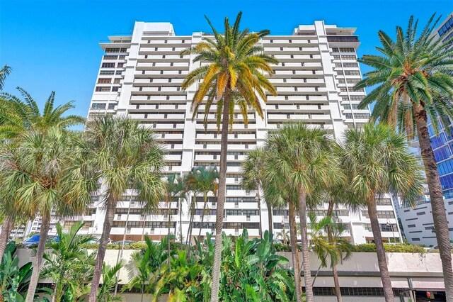 936 Intracoastal Dr Unit 21A, Fort Lauderdale, FL 33304 - view of building exterior