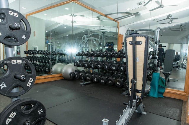 exercise room featuring ceiling fan