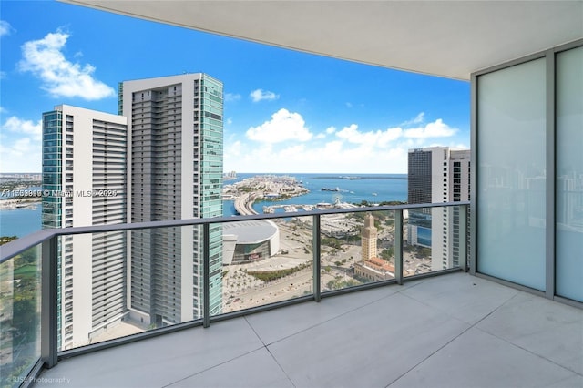 851 NE 1st Ave Unit 3303, Miami, FL 33132 - balcony featuring a water view and central AC