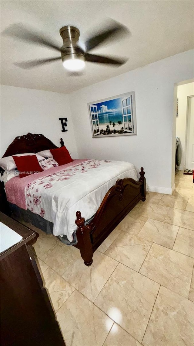 bedroom with ceiling fan