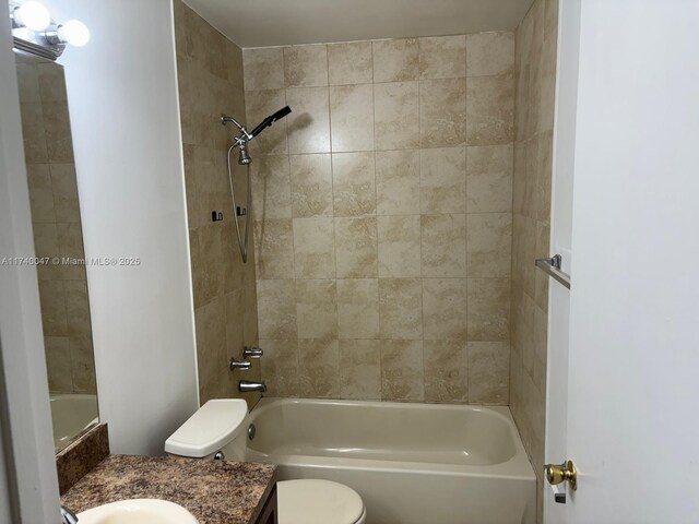 620 Cypress Club Way Unit I13, Deerfield Beach, FL 33064 - bathroom with vanity, toilet, and shower / bathtub combination