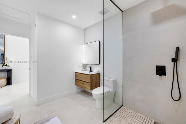 bathroom featuring toilet, recessed lighting, visible vents, vanity, and baseboards