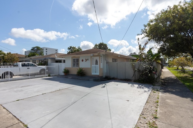 view of front of home