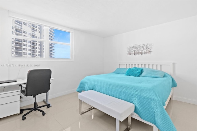 3001 S Ocean Dr Unit 647, Hollywood, FL 33019 - bedroom featuring baseboards and a desk