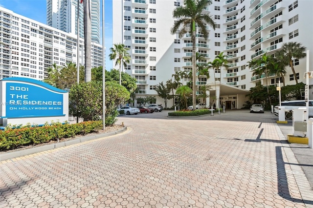 3001 S Ocean Dr Unit 647, Hollywood, FL 33019 - view of property's community