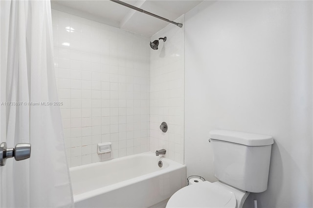 full bathroom with toilet and shower / bathtub combination with curtain