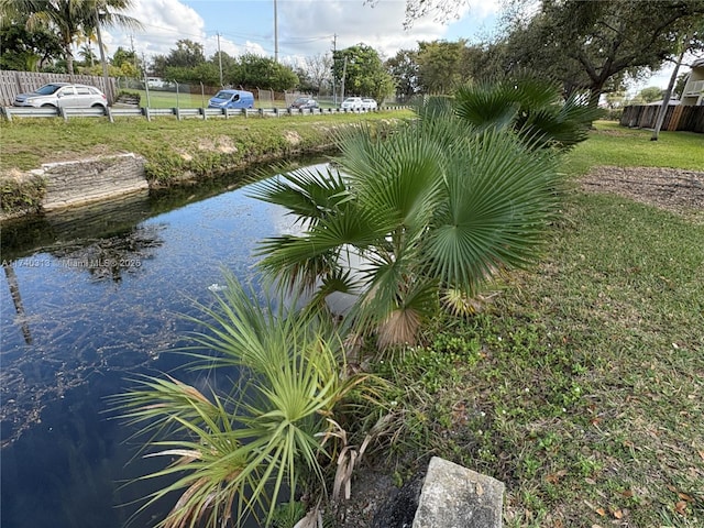 8317 SW 137th Ave Unit 8317, Miami, FL 33183 - view of yard