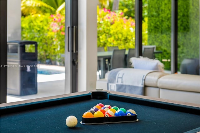 1823 SW 2nd Ct, Miami, FL 33129 - bedroom featuring pool table