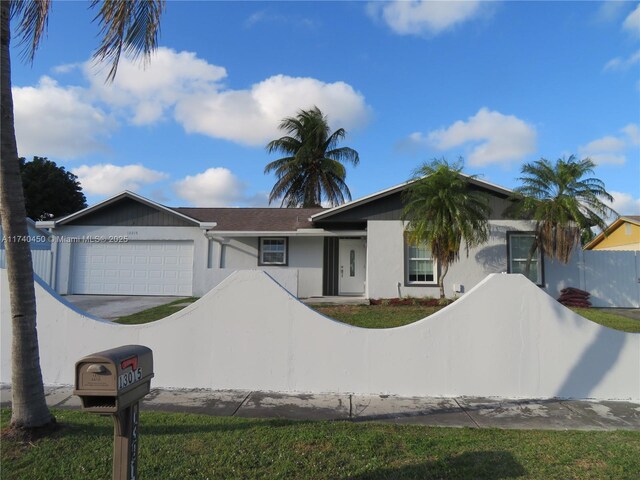 Listing photo 2 for 13015 SW 261st Ter, Homestead FL 33032