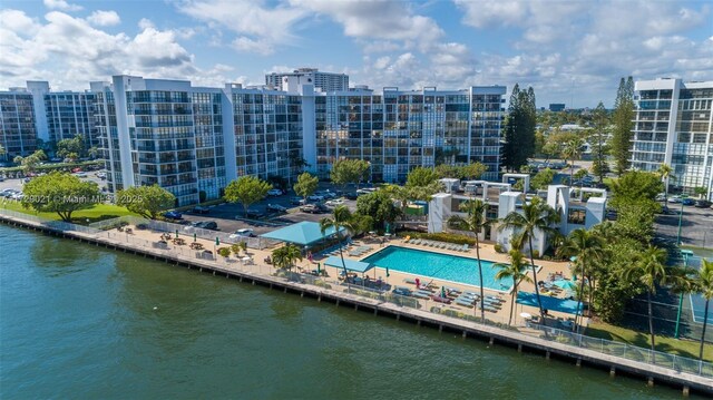 800 Parkview Dr Unit 608, Hallandale Beach, FL 33009 - photo 3