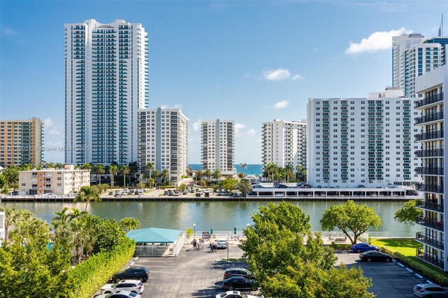 800 Parkview Dr Unit 608, Hallandale Beach, FL 33009 - photo 6