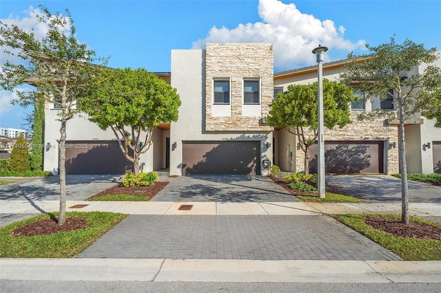 view of front of house featuring a garage